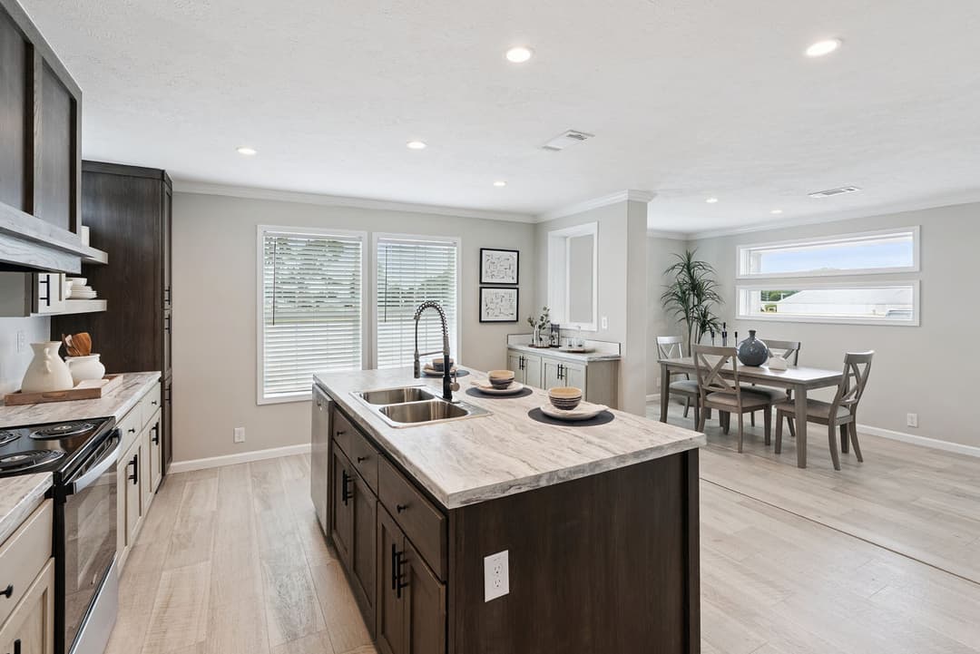 Driftwood kitchen home features