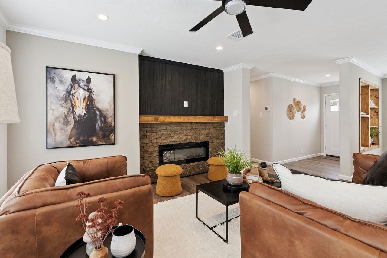 Blue sky  home features