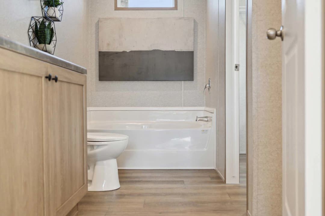 Apex bathroom home features