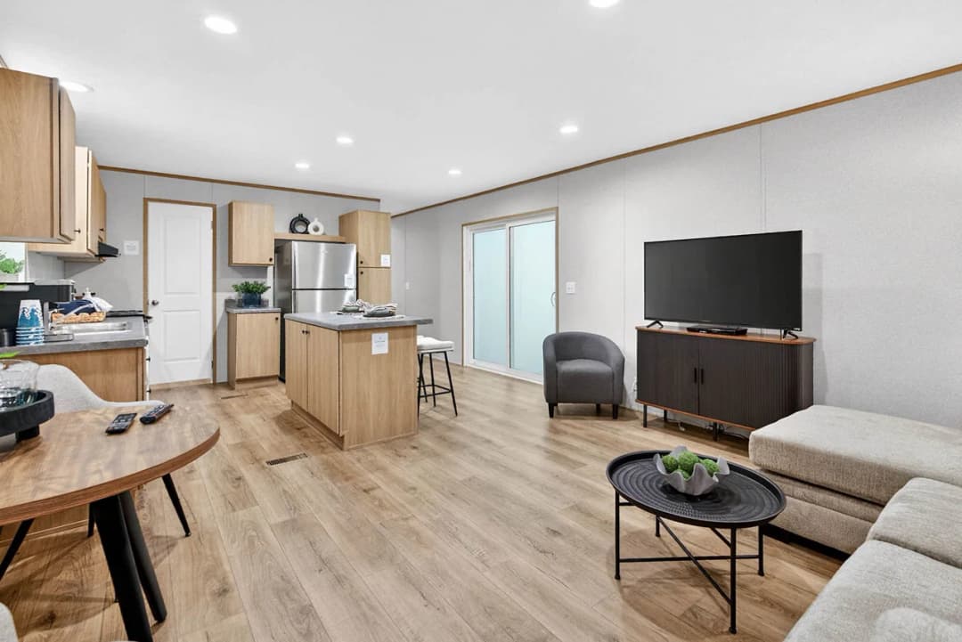 Cumberland interior home features