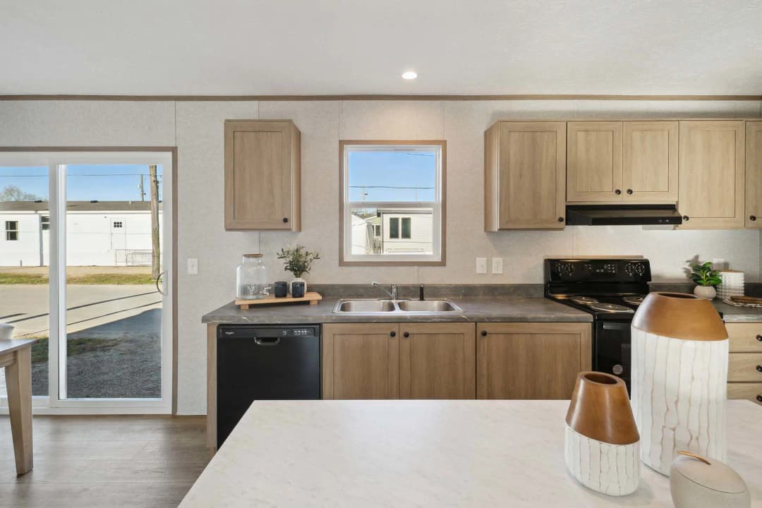 Apex kitchen home features