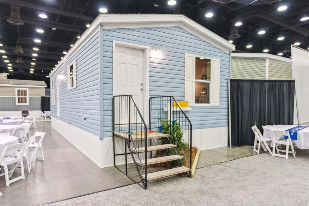 Pike elevation and exterior home features