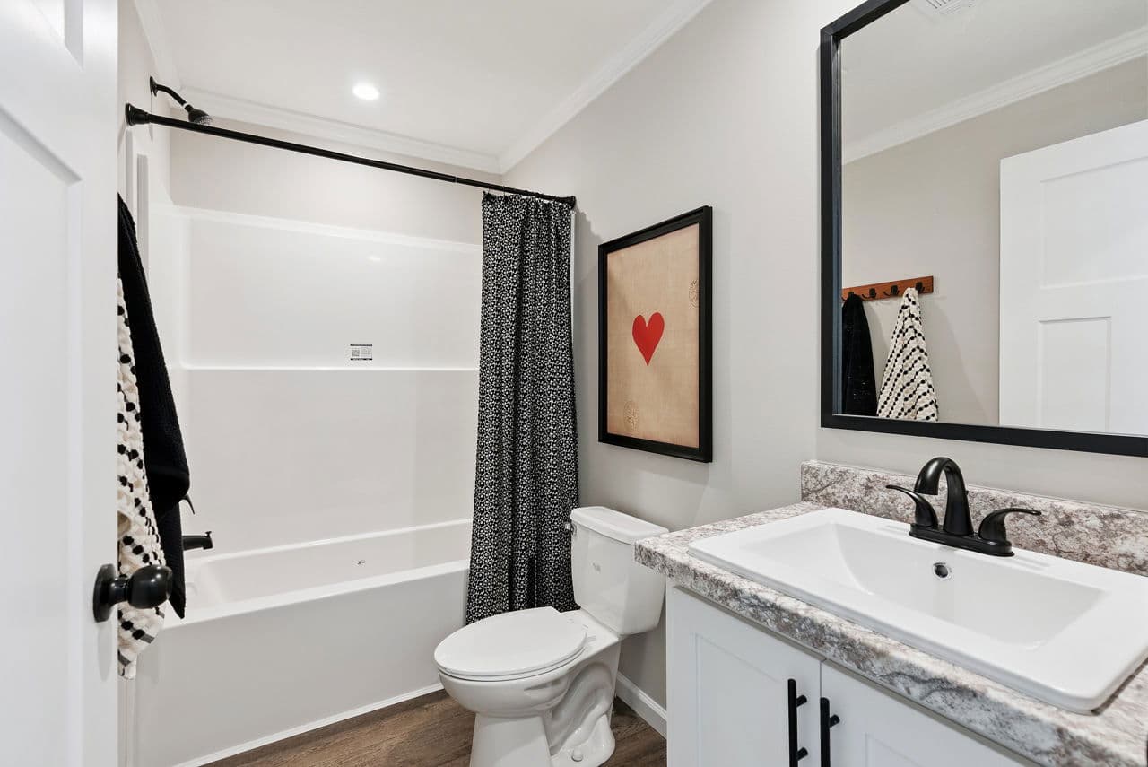 Blue sky  home features