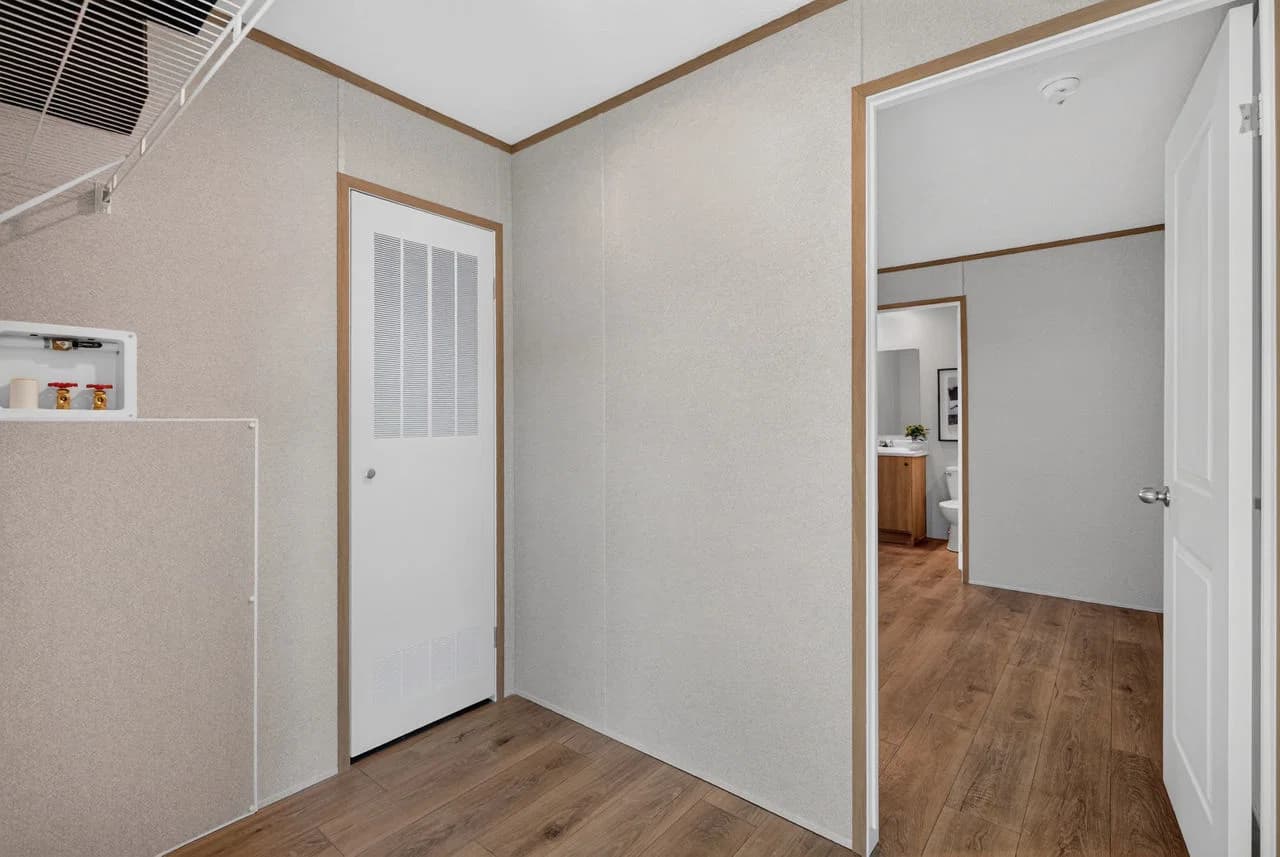 Ozark interior home features