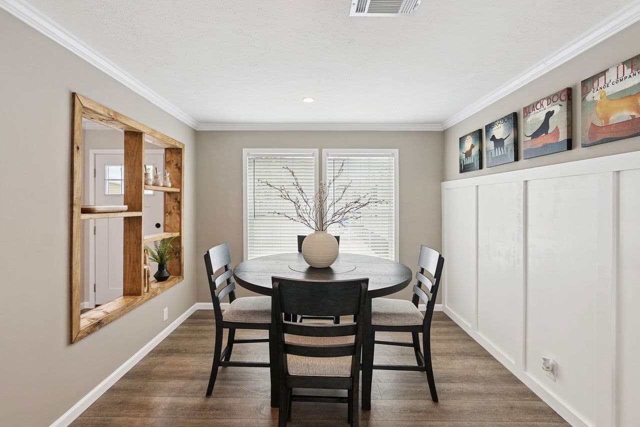 Blue sky  home features