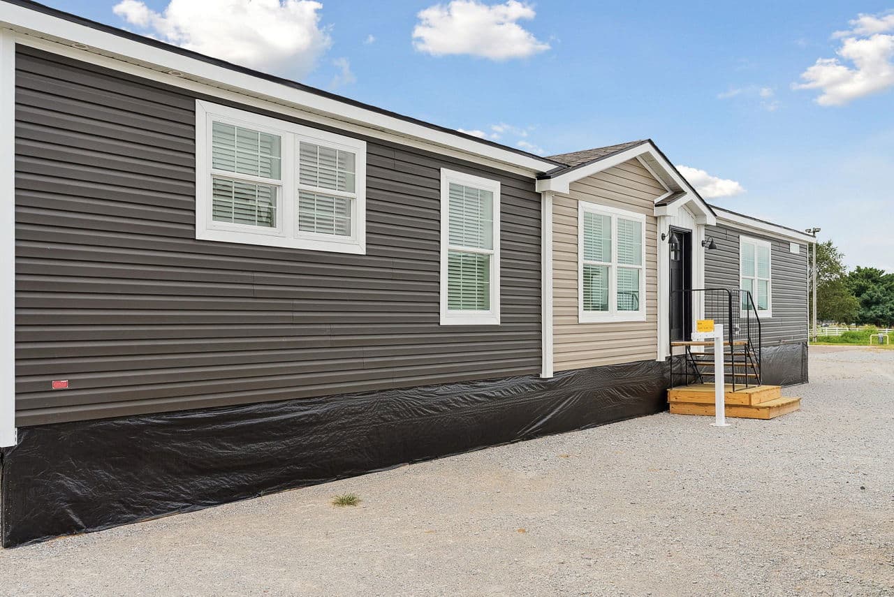 Blue sky  home features