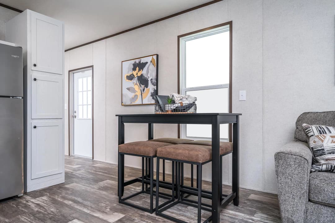Vertex interior home features