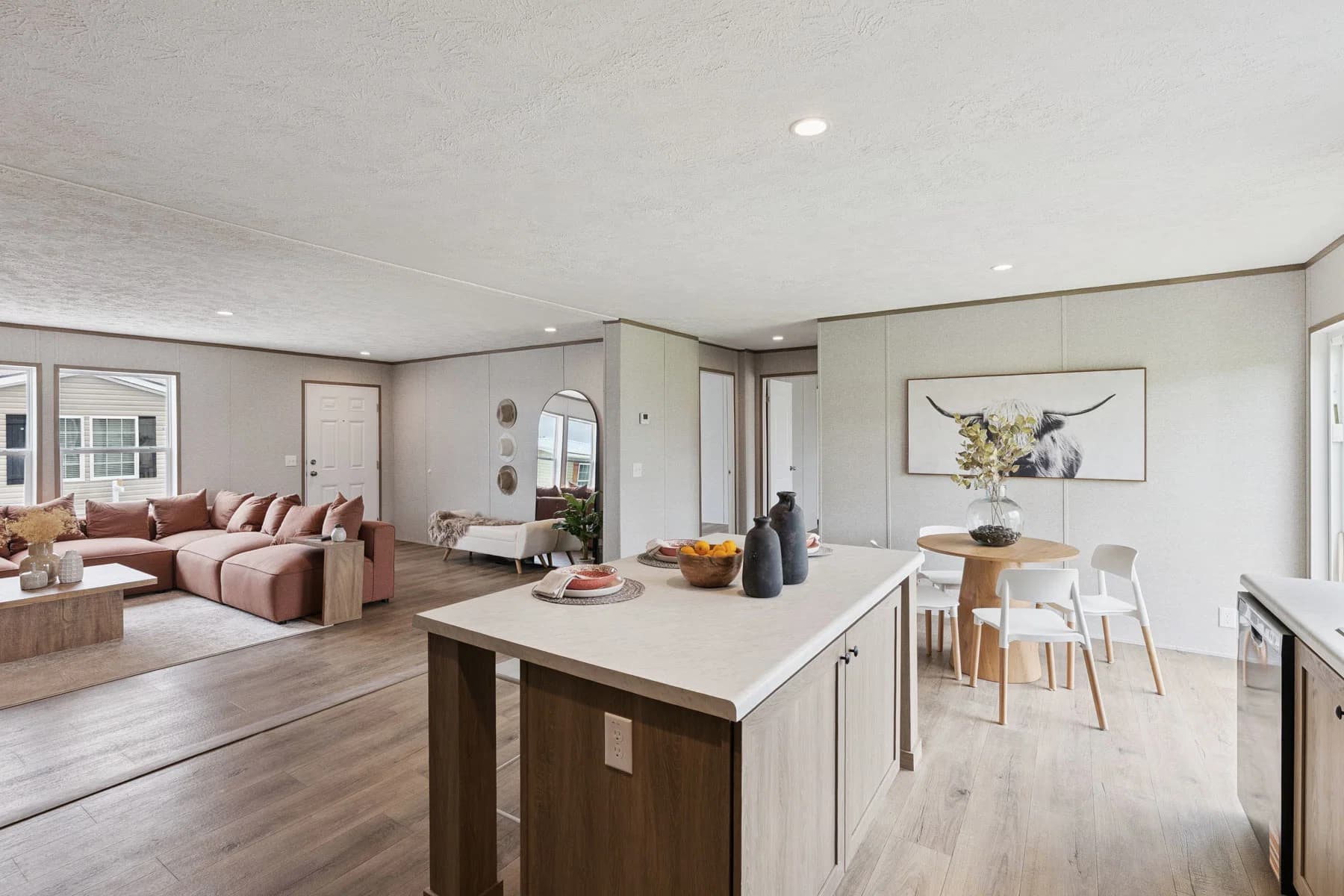 Carlisle kitchen home features