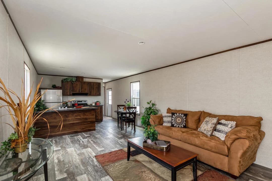 Summit interior home features