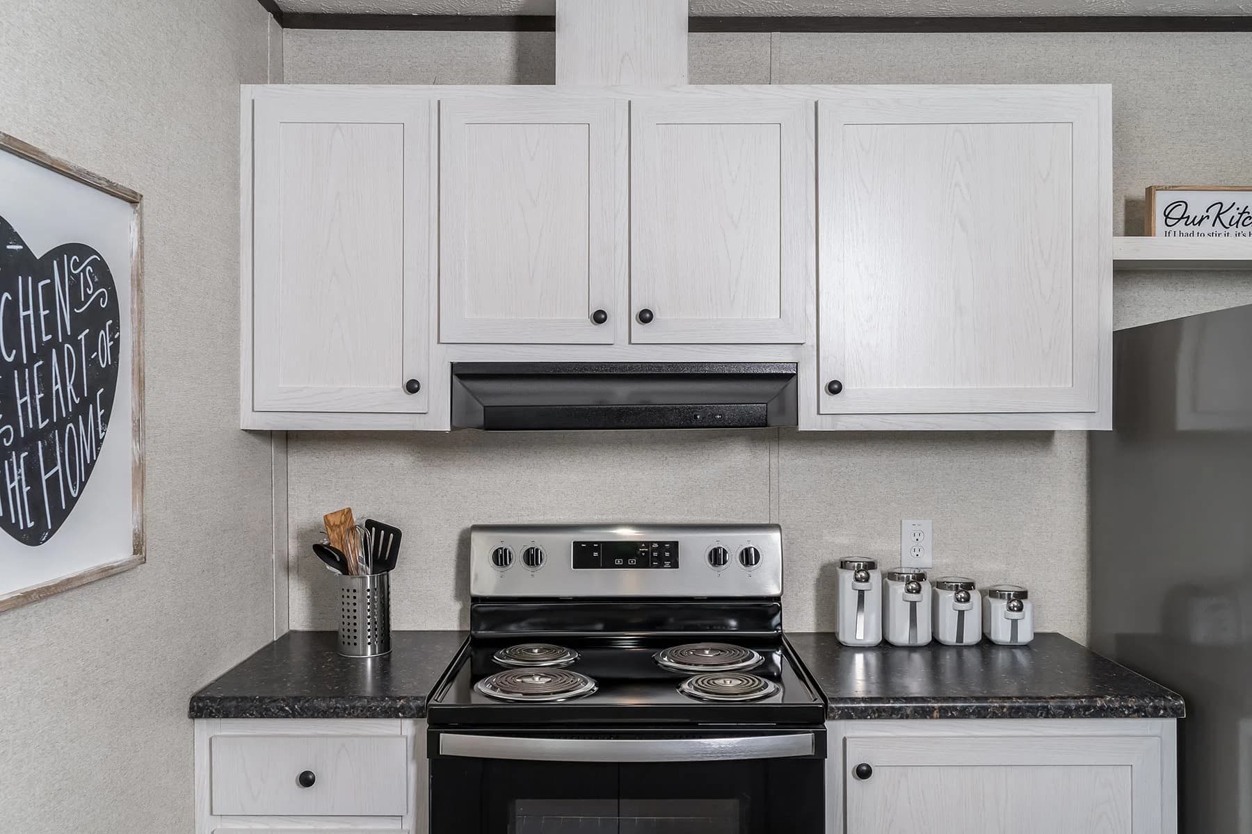 Vertex kitchen home features
