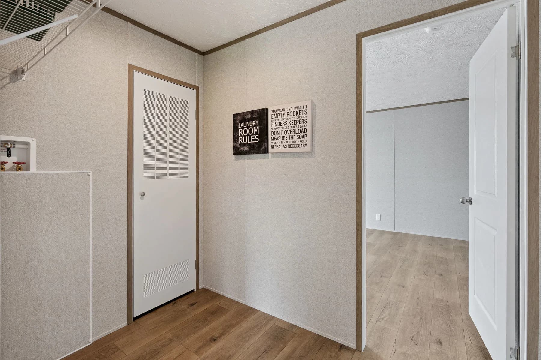 Belmont interior home features