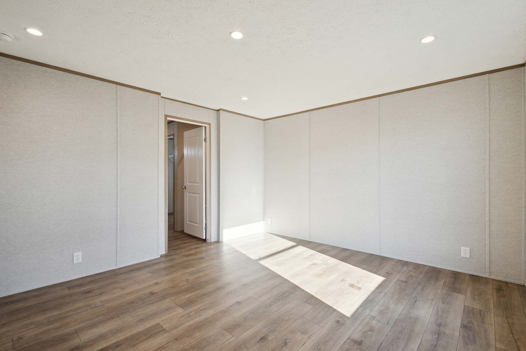Apex bedroom home features