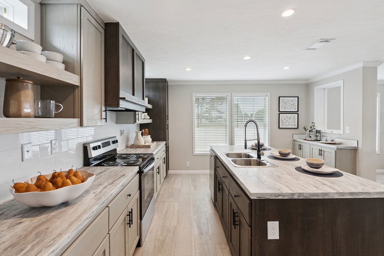 Driftwood  home features