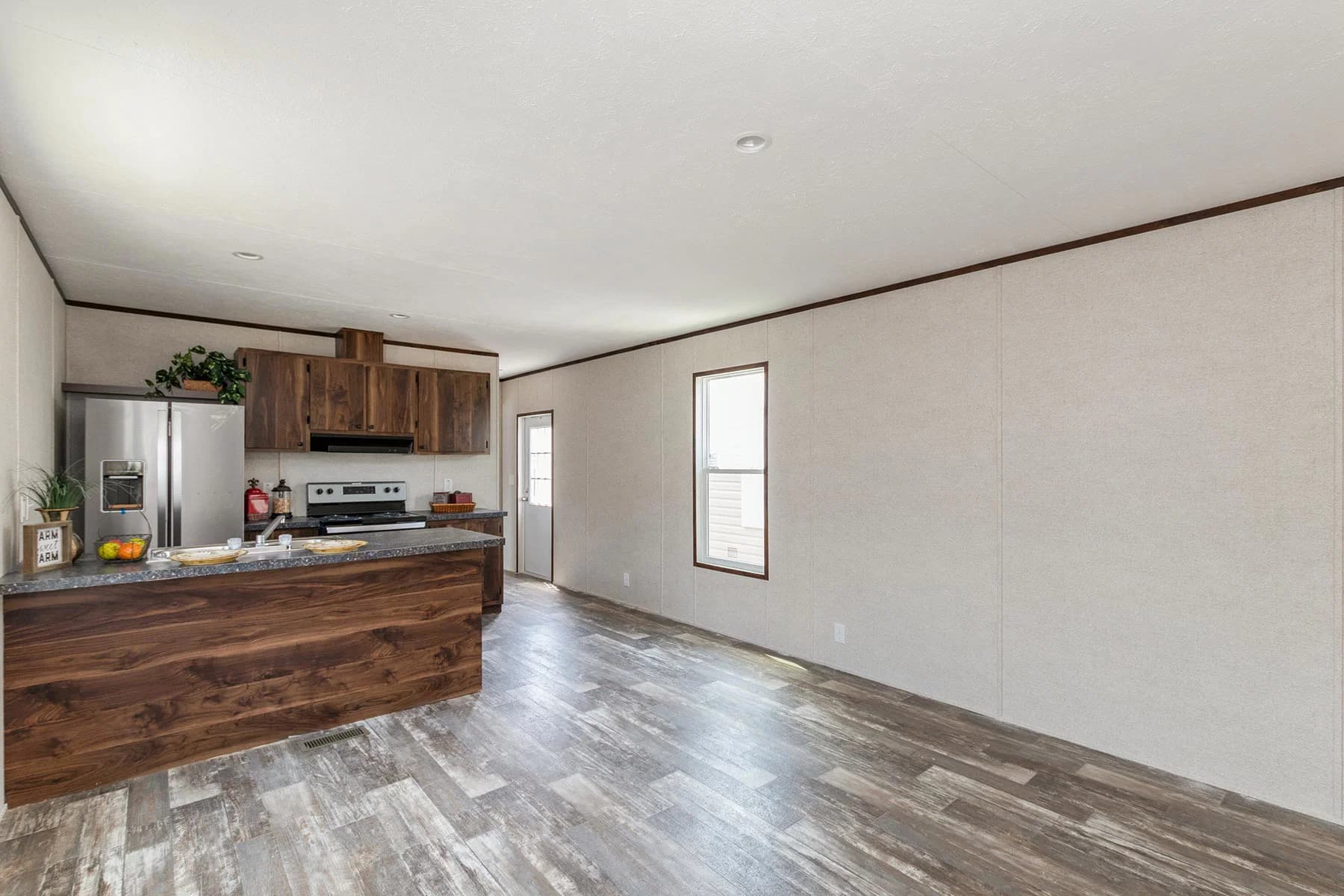 Zenith interior home features