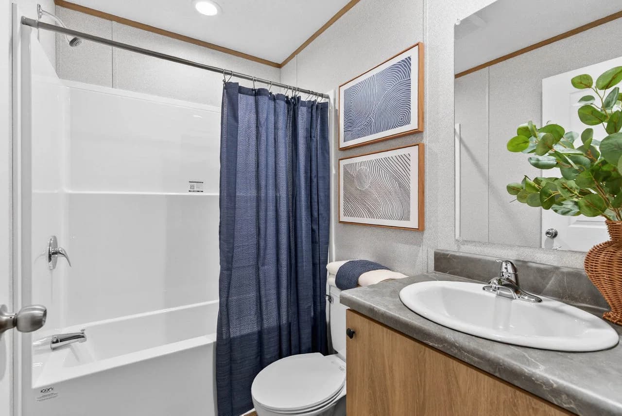 Cumberland bathroom home features