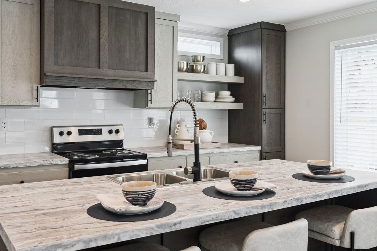 Driftwood  home features