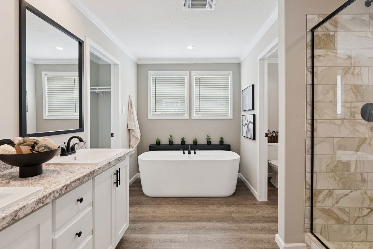 Blue sky  home features