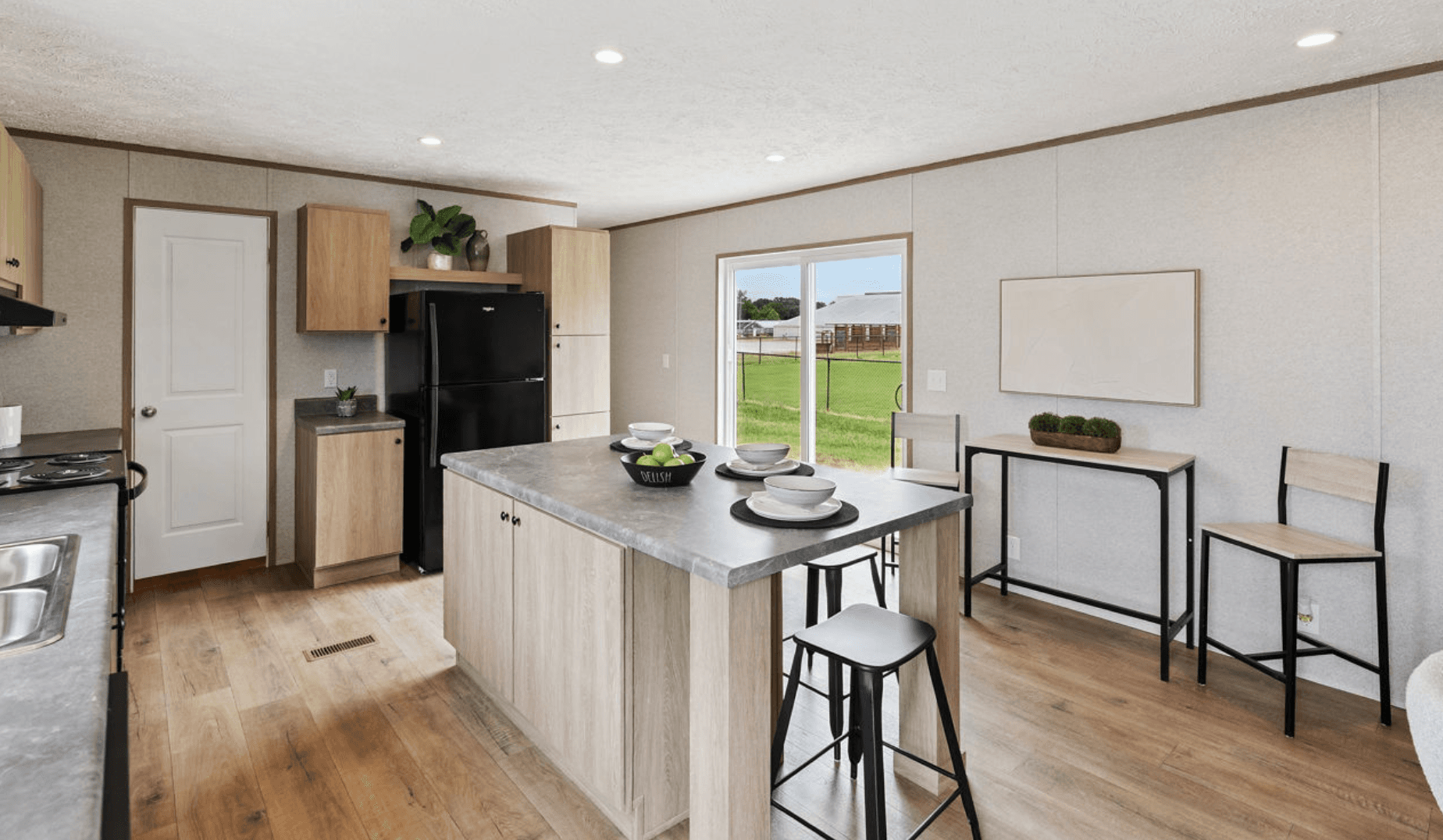 Belmont kitchen home features