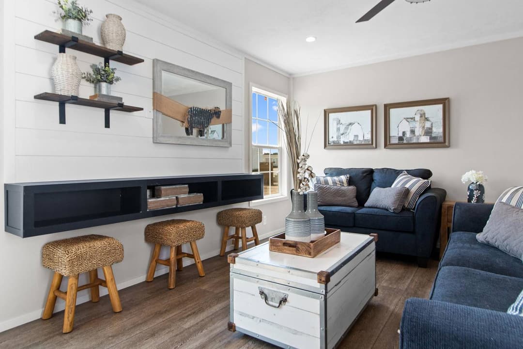 Sierra interior home features