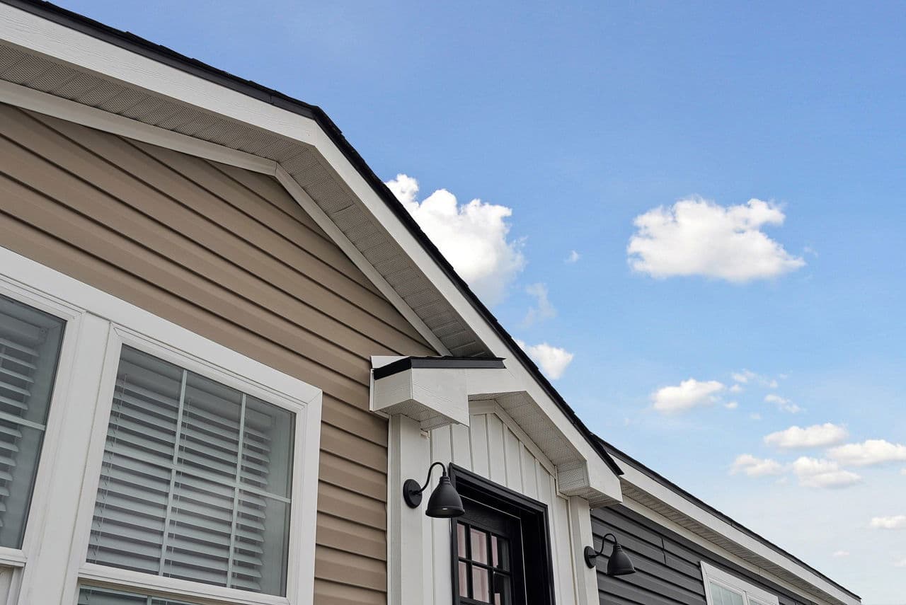 Blue sky  home features