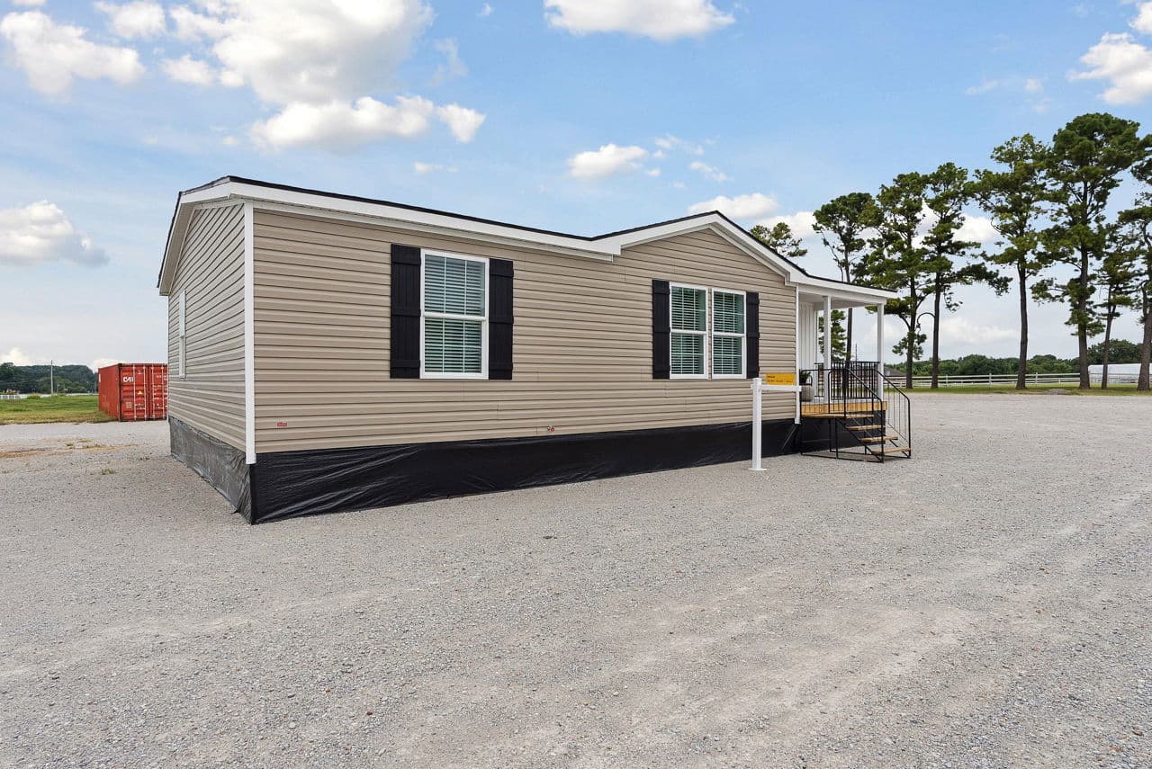 Driftwood hero home features